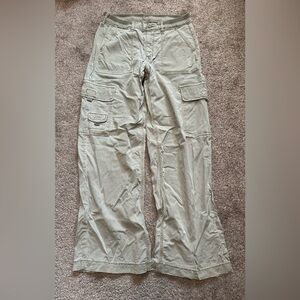American Eagle Cargo Pants